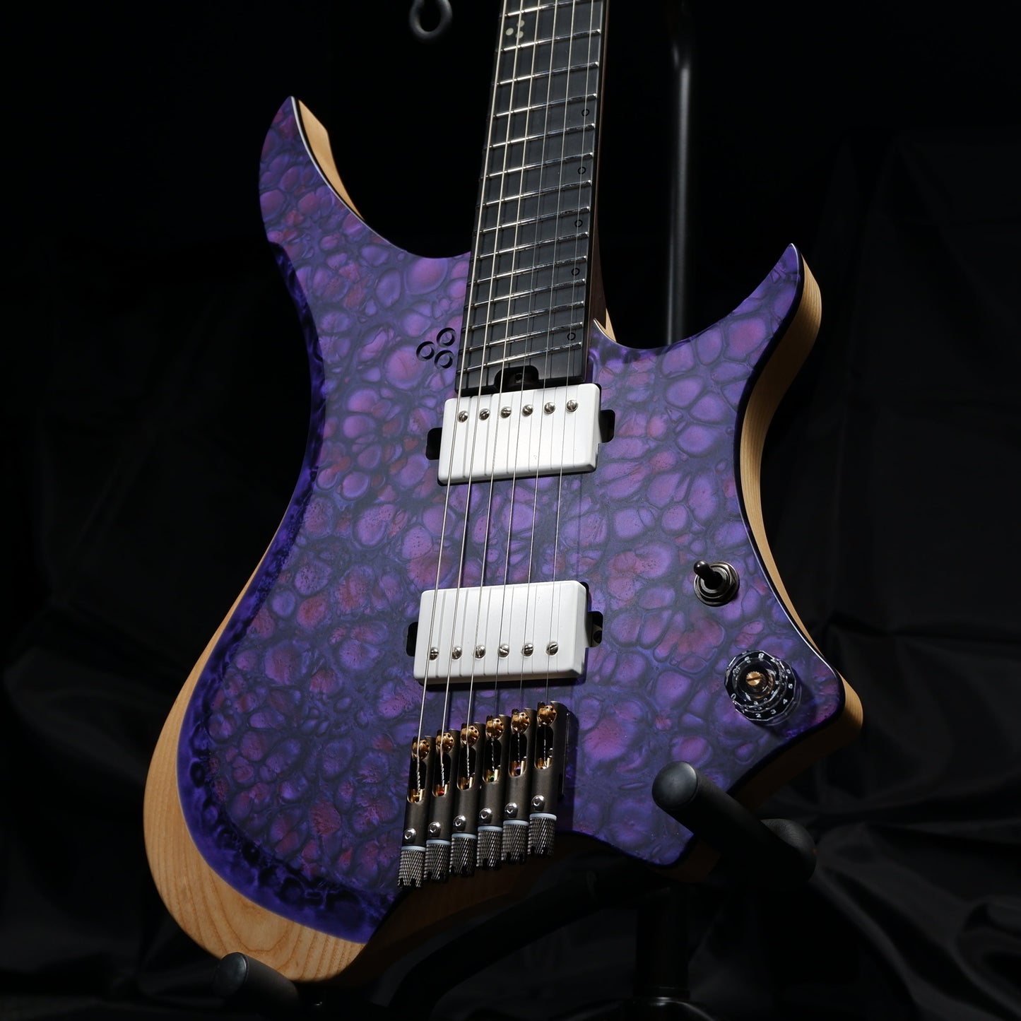 GOC Ilumina 6 Symbiote